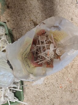 tanierove hmoždinky - 3