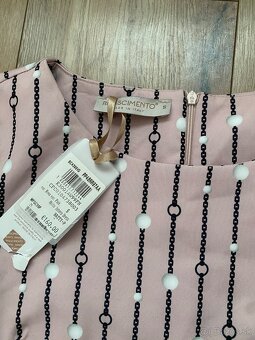 Damske kratke saty Rinascimento - 3