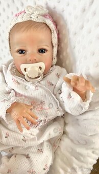 Realistická bábika Lucinka - 3