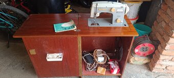 Šijací stroj Veritas - 3