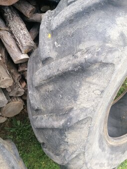 Dám za odvoz pneumatiky Zetor - 3