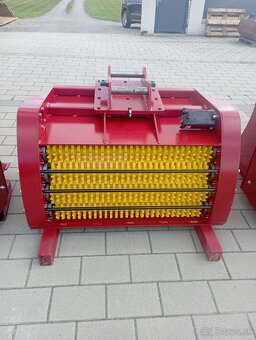 Triediaca lyžica jcb - 3