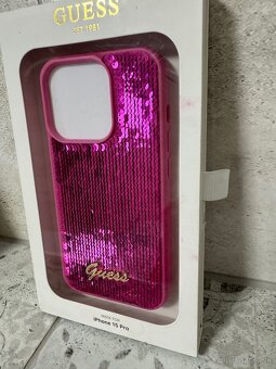 Guess kryt pre iPhone 15 Pro - 3