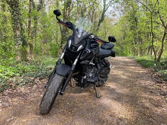 Yamaha MT 07 model 2023 - 3