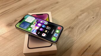Vymenim iPhone 14 White 128gb v zaruke - 3