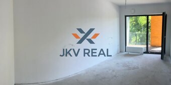 JKVreal ponúka na predaj rozľahlý 2-izbový byt (68,95 m²) v - 3