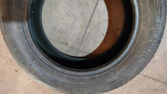 Predám sadu letnych pneu Barum bravuris 215/55 r16 - 3