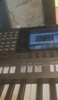 Yamaha psr s970 - 3