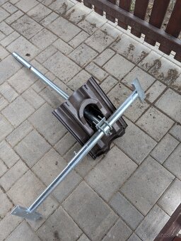 Strešná konzola na anténu alebo satelit - 3