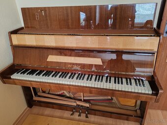 Petrof piano - 3
