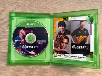 Hry na Xbox ONE S - 3