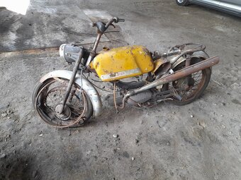 Jawa 23 mustang - 3