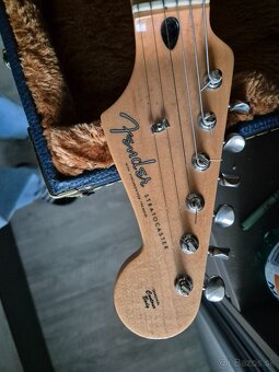 Fender stratocaster Japonsko 2022 - 3