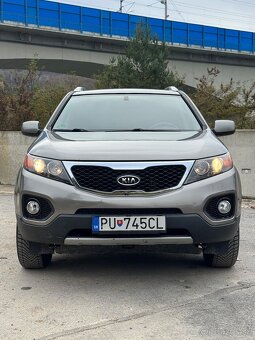 Kia Sorento Sorento 2.2 CRDi 4WD 7-miestne - 3