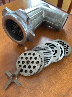 Kuchynský robot - 3