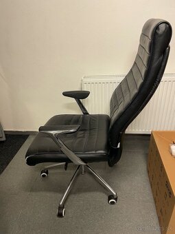 Kancelárska stolička - 3