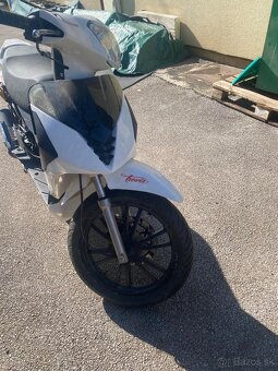 Predám skuter 125 trevis - 3