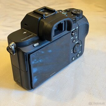 Sony A7 II + příslušenství - 3