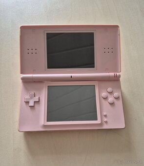 Nintendo ds lite + 2 hry - 3