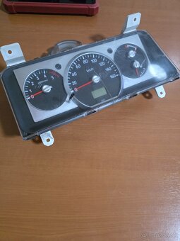 Predam diely na Nissan Cabstar - 3