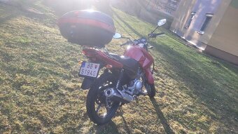 YAMAHA YBR 125 - 3