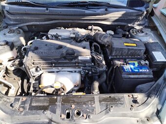 Predám hyundai accent 1.4 - 3