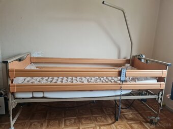 Polohovateľná posteľ - 3