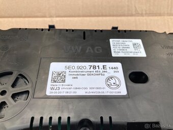 Prístrojový panel na Octavia 3 1.6 TDi - 3