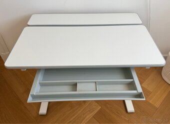 Detsky nastavitelny stol - 3