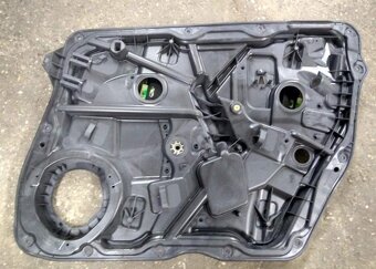 Mercedes ML M GLE W166 2011 - 2019 - Vysuvac skla pantograf - 3