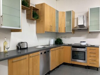 Nadčasová kuchyňa GRÉTA - 3