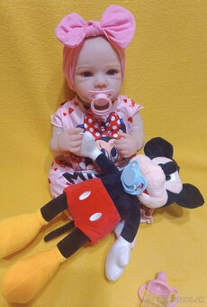 Realistická bábika Saskia - 3
