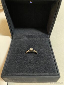 Diamantový prsteň s bielym zlatom - 3