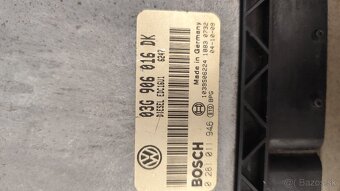 Predám riadiacu jednotku motora - 3