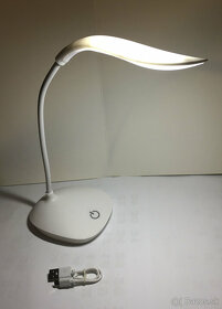 Stolová dobijateľná LED lampa - 3