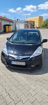 Honda jazz hybrid 2012 - 3