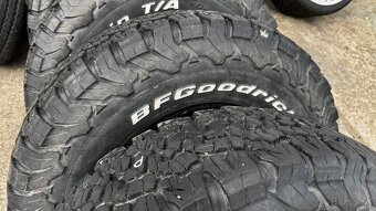 BF Goodrich All-Terrain T/A 265/75R16 - 3