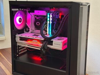 i7-14700K, RX 7800XT 16GB, DDR5 32GB, 1TB SSD + 500GB HDD - 3