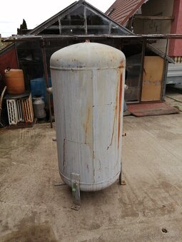 Aku nádrž 500l - 3