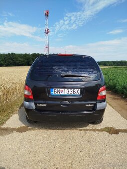 Renault Scénic 1.6 benzín - 3