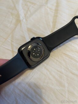 Predám Apple watch series 9 45mm - Poškodenie - 3