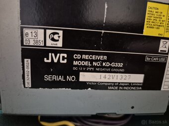 JVC KD-G332 - 3