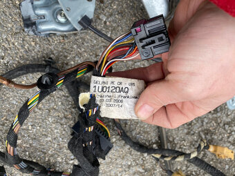 Predam stahovacky okien na Octavia 1 - 3