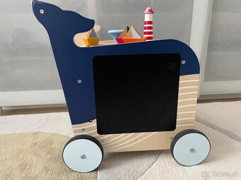 Drevené chodítko Veľryba - 3