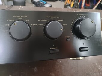 Zosilňovač Pioneer - 3