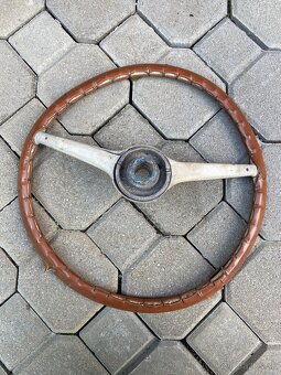 Dobový volant moskvich - 3