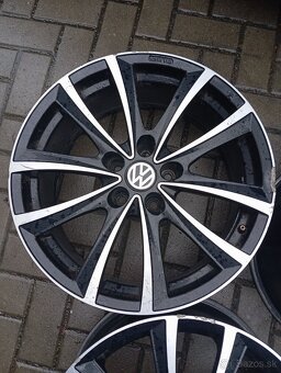 Predám 4 hliníkové disky 5x112 R18 bez pneu vw sharan ET 35 - 3