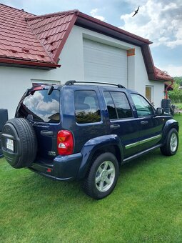 Jeep Cherokee - 3