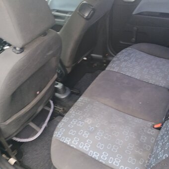 Ford fusion - 3