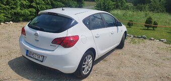 Opel Astra J - 3